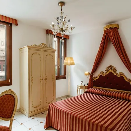 Rio Del Piombo Suites - 101 Flats In