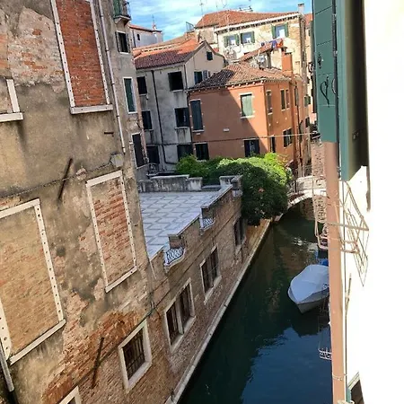 Rio Del Piombo Suites - 101 Flats In *