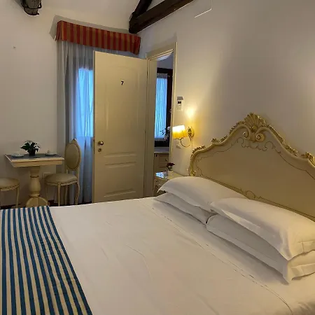 Rio Del Piombo Suites - 101 Flats In Appartement *
